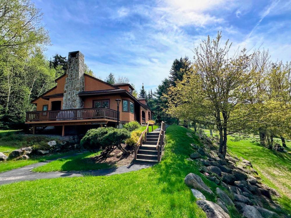 O3 Bretton Woods Cottage on beginner ski trail Perfect location for all seasons